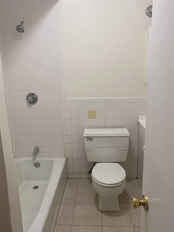 Building Photo - 22 Isabella St