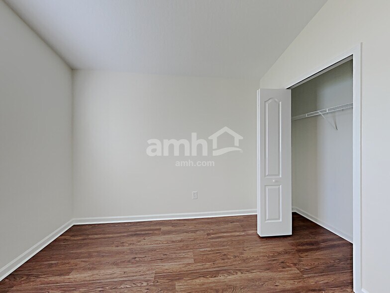 Building Photo - 11642 Tropical Isle Ln