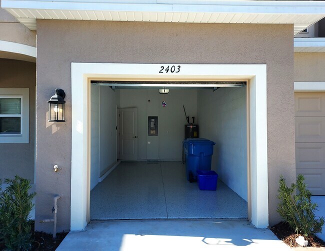 Building Photo - 2403 Paravane Wy