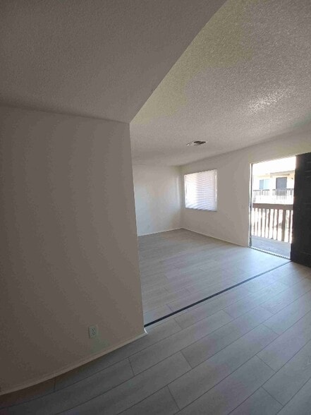 Building Photo - 4114 W Ave L