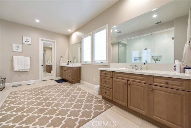 Building Photo - 106 Knob Creek