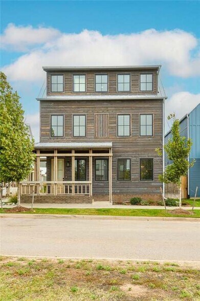 Building Photo - 940 Pedalers Ln