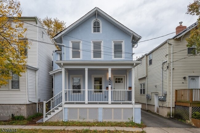 Primary Photo - 24 Dean St