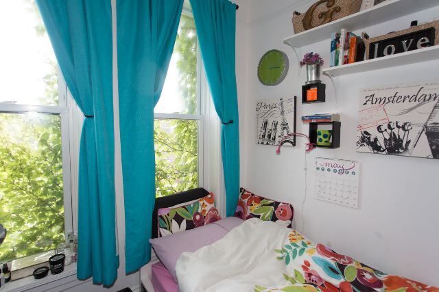 Building Photo - 870 W Buckingham Pl