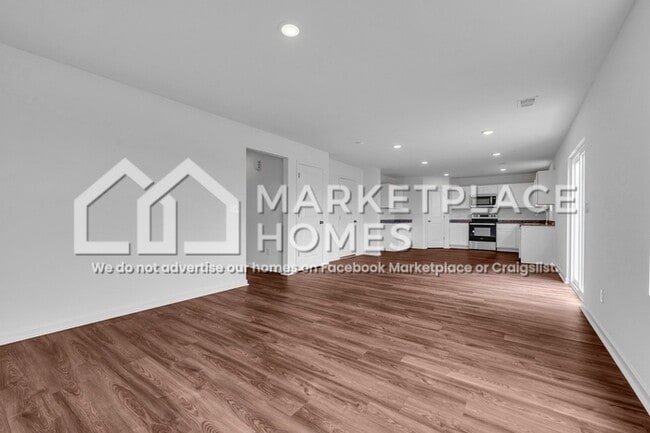 Building Photo - 76 Orchid Ln
