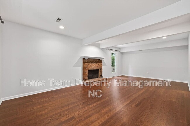 Building Photo - 1526 Dirkson Ct