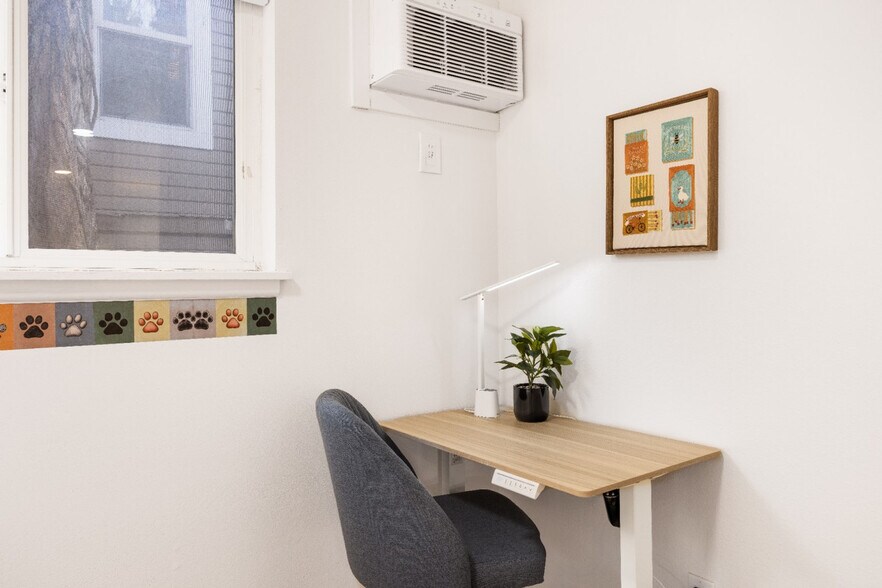 Building Photo - 15 Dravus St