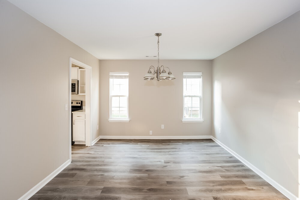 Building Photo - 1565 Kindred Cir NW