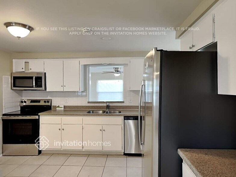 Building Photo - 8825 58th Way