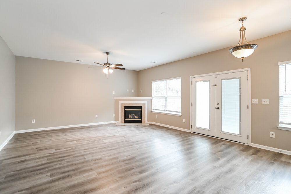 Building Photo - 7517 Mary Jo Helms Dr