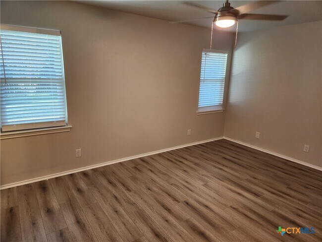 Building Photo - 2314 Horseshoe Bend