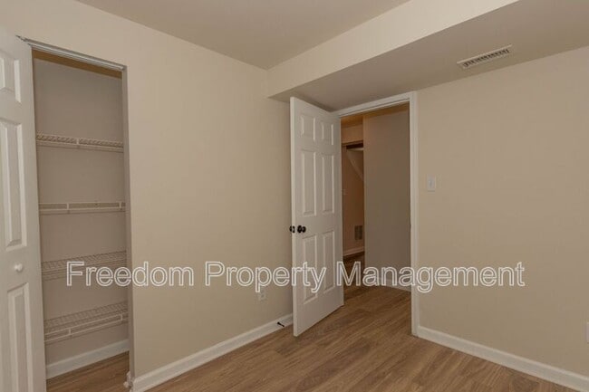 Building Photo - 9026 Coriander Cir