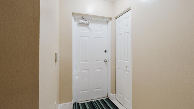 Building Photo - 3760 N Jog Rd