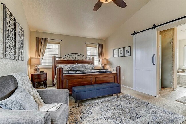 Building Photo - Charming Stony Creek Retreat with Modern T...