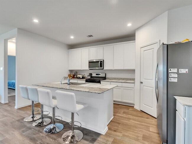 Building Photo - 30903 Brightwell Bnd