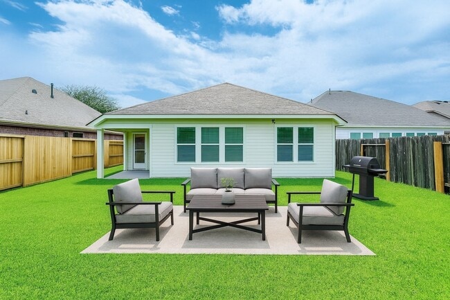 Building Photo - 23247 Dewflower Dr