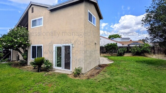 Building Photo - 25502 McIntyre St