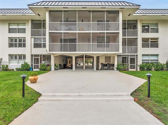 Building Photo - 4025 N Federal Hwy