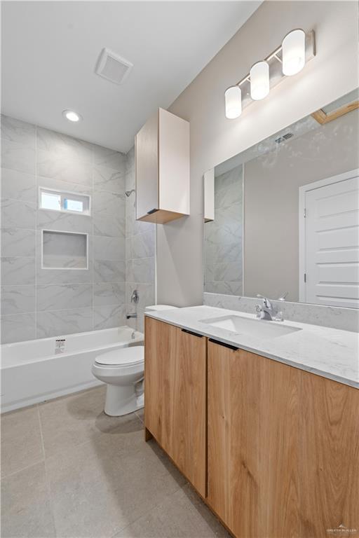 Building Photo - 12 Campeche Dr