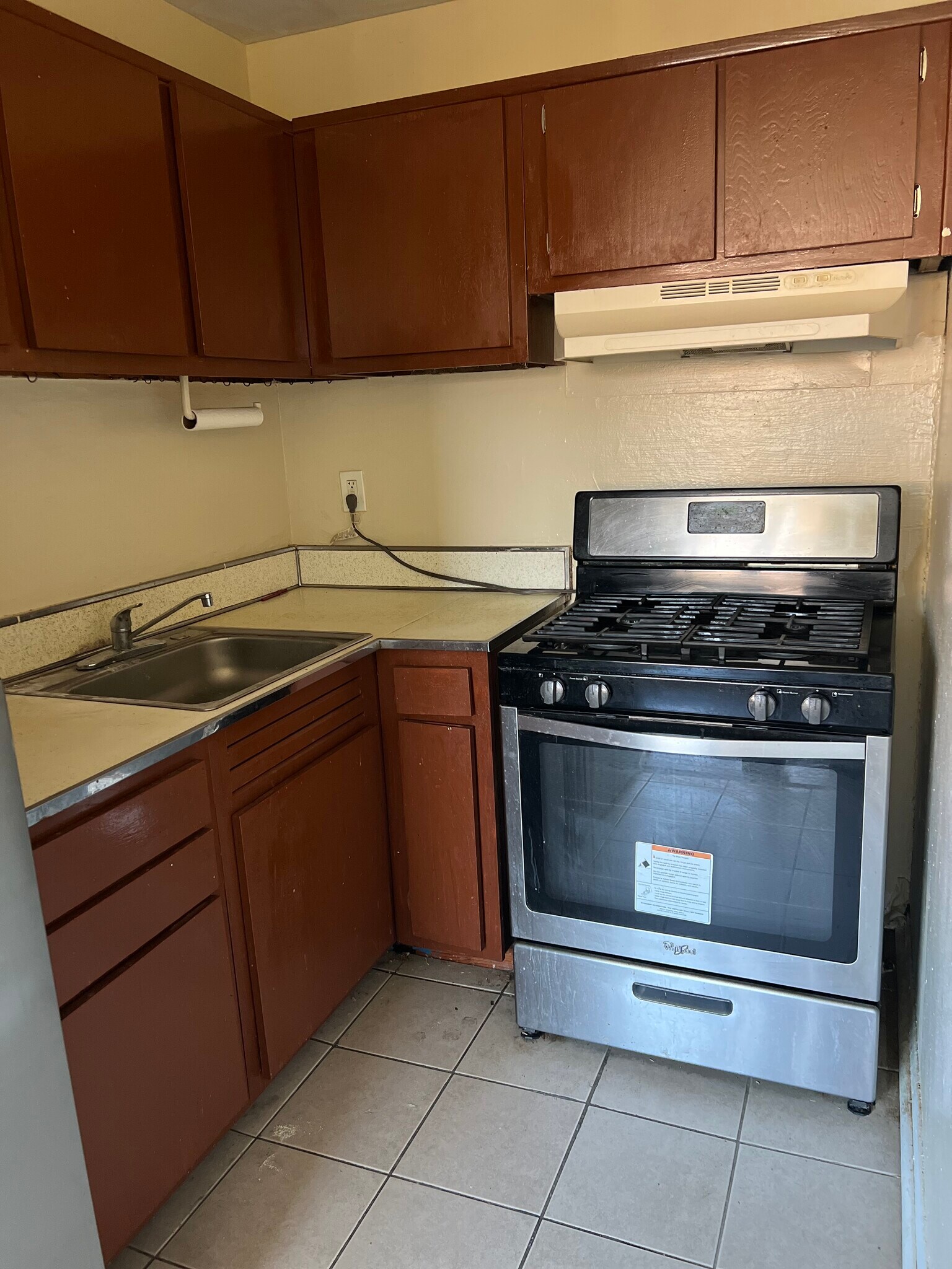 Building Photo - 924 Stuyvesant Ave