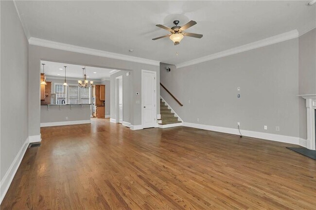 Building Photo - 3026 Eltham Pl