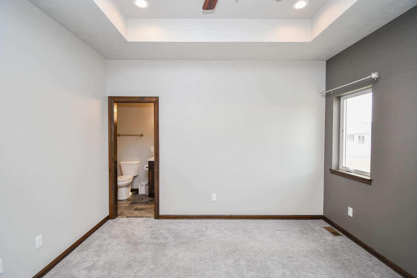 Building Photo - 7301 E Corinth St