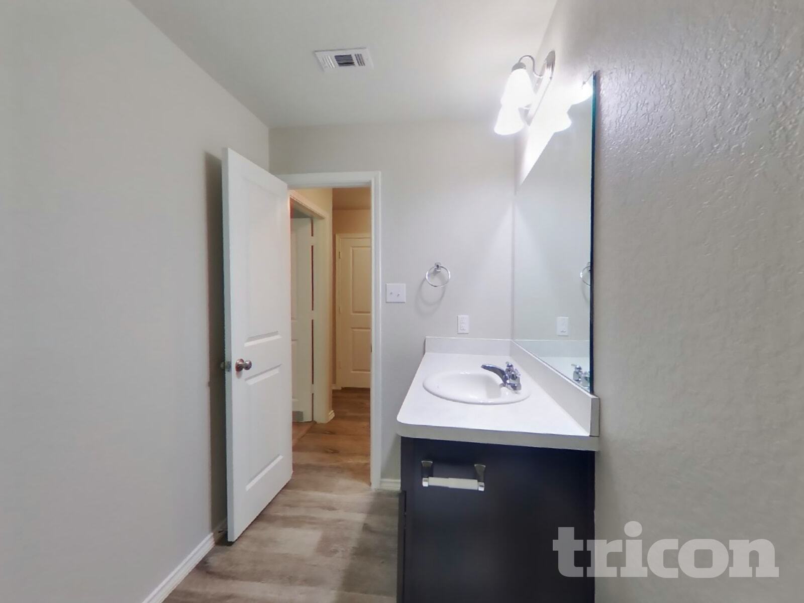 Building Photo - 8511 Amistad Cove