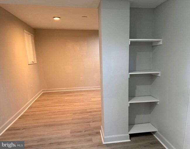 Building Photo - 2 Cinnabar Ct