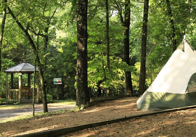 Building Photo - 5558 State Highway 265