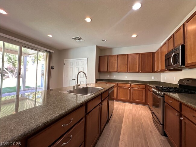 Building Photo - 6631 April Bend Ct