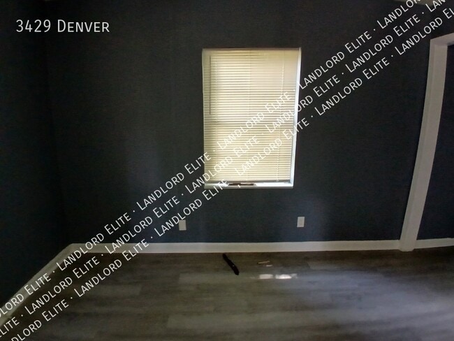 Building Photo - 3429 Denver-