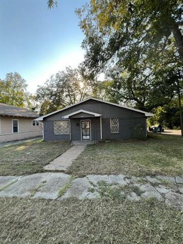 Building Photo - 902 S Maxey St