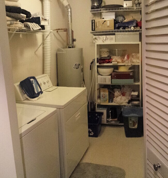 Laundry Room - 778 N Gary Ave