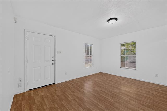 Building Photo - 2538 Stovall Dr