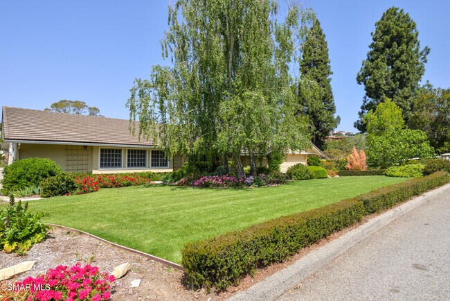 Building Photo - 4161 Clubhouse Dr