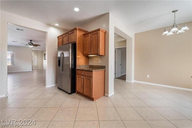 Building Photo - 6641 Scavenger Hunt St