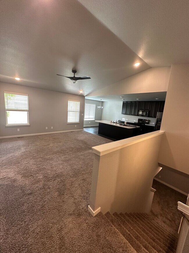 Building Photo - Beautiful 4 Bedroom House in Ault!