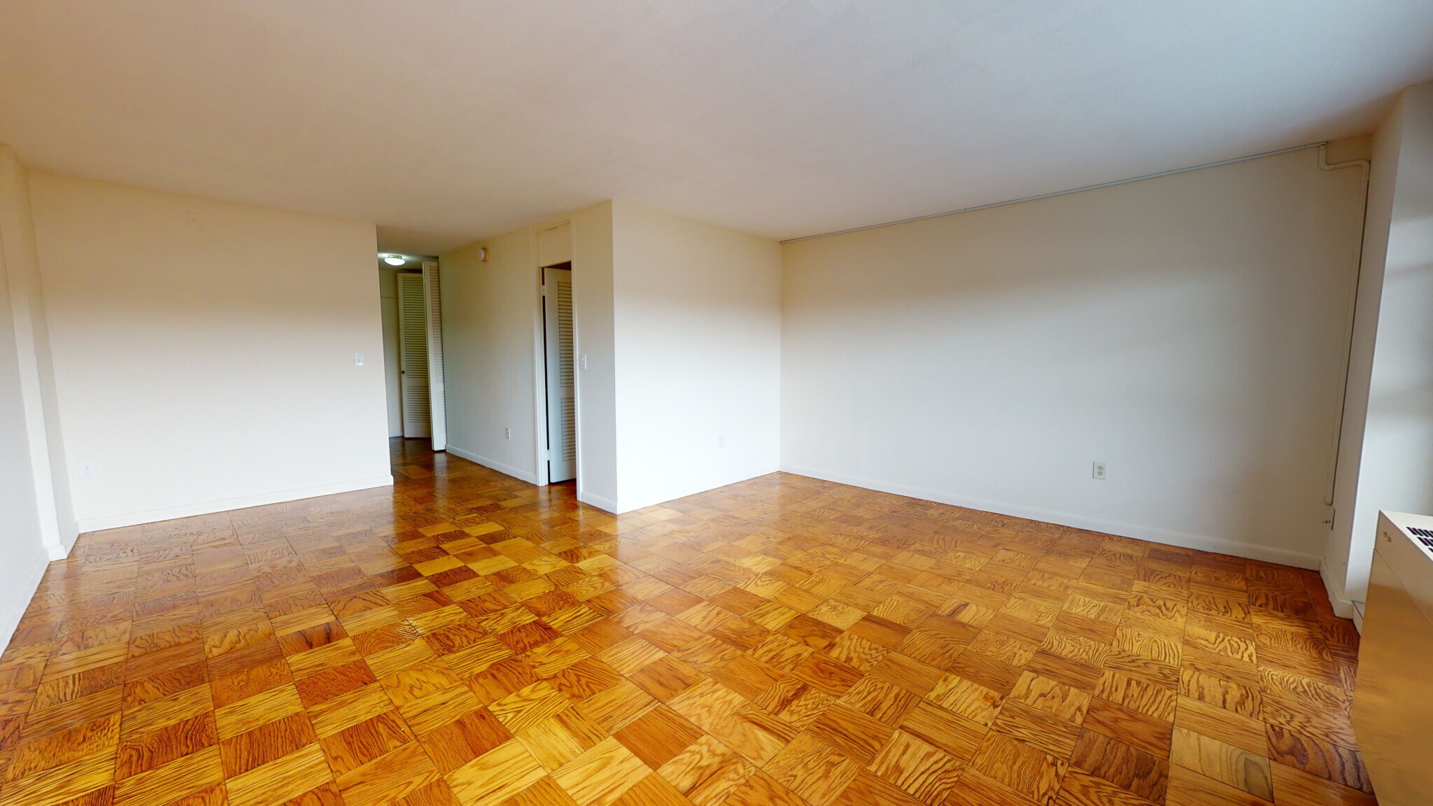 Building Photo - 75 Monmouth St