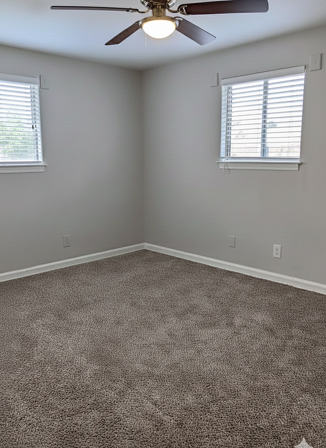 Building Photo - Stockton Decatur