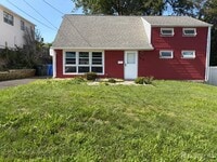 Building Photo - 150 Patricia Ave