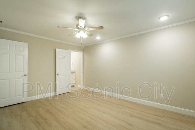 Building Photo - 4608 Plaza Hills Ln