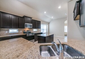 Building Photo - 5034 Italica Rd