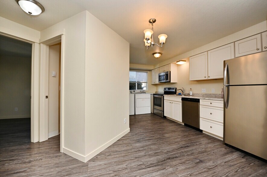 Building Photo - 12458 SE 110th Ct