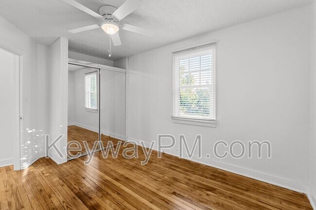 Building Photo - 2014 Lanier Dr