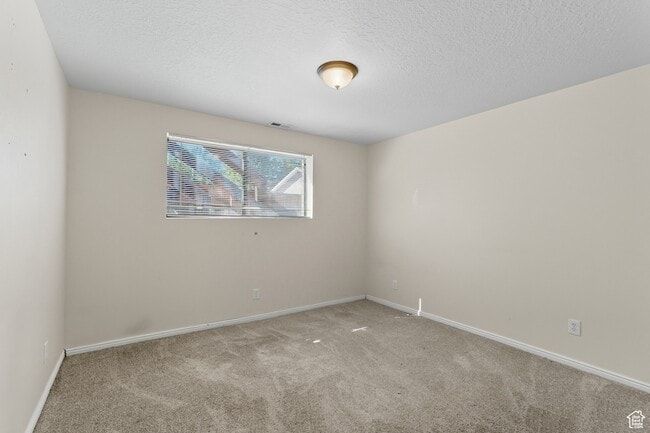 Building Photo - 2748 S 1100 E