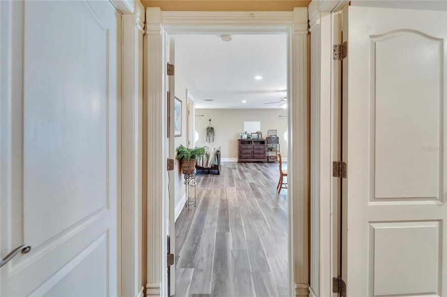 Building Photo - 2656 Wyndsor Oaks Way