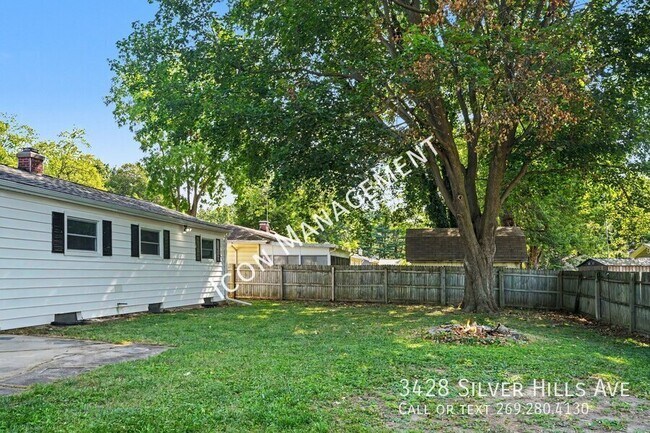 Building Photo - 3428 Silver Hills Ave