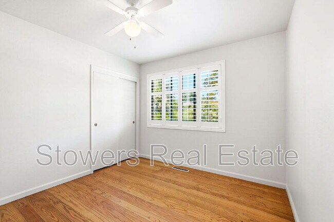 Building Photo - 10 Corte Del Rey