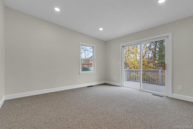 Building Photo - 21 Reading Rd