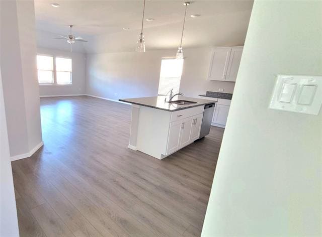 Building Photo - 418 Wydown Dr